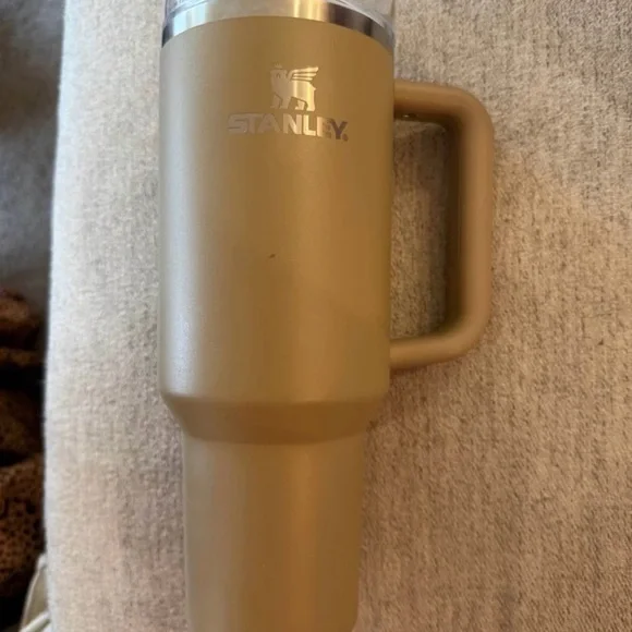 Stanley 40oz Stainless Steel H2.0 FlowState Tumbler Hearth & Hand - Driftwood - Picture 2 of 3